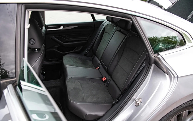 Volkswagen Arteon cena 162000 przebieg: 19000, rok produkcji 2023 z Kozienice małe 277